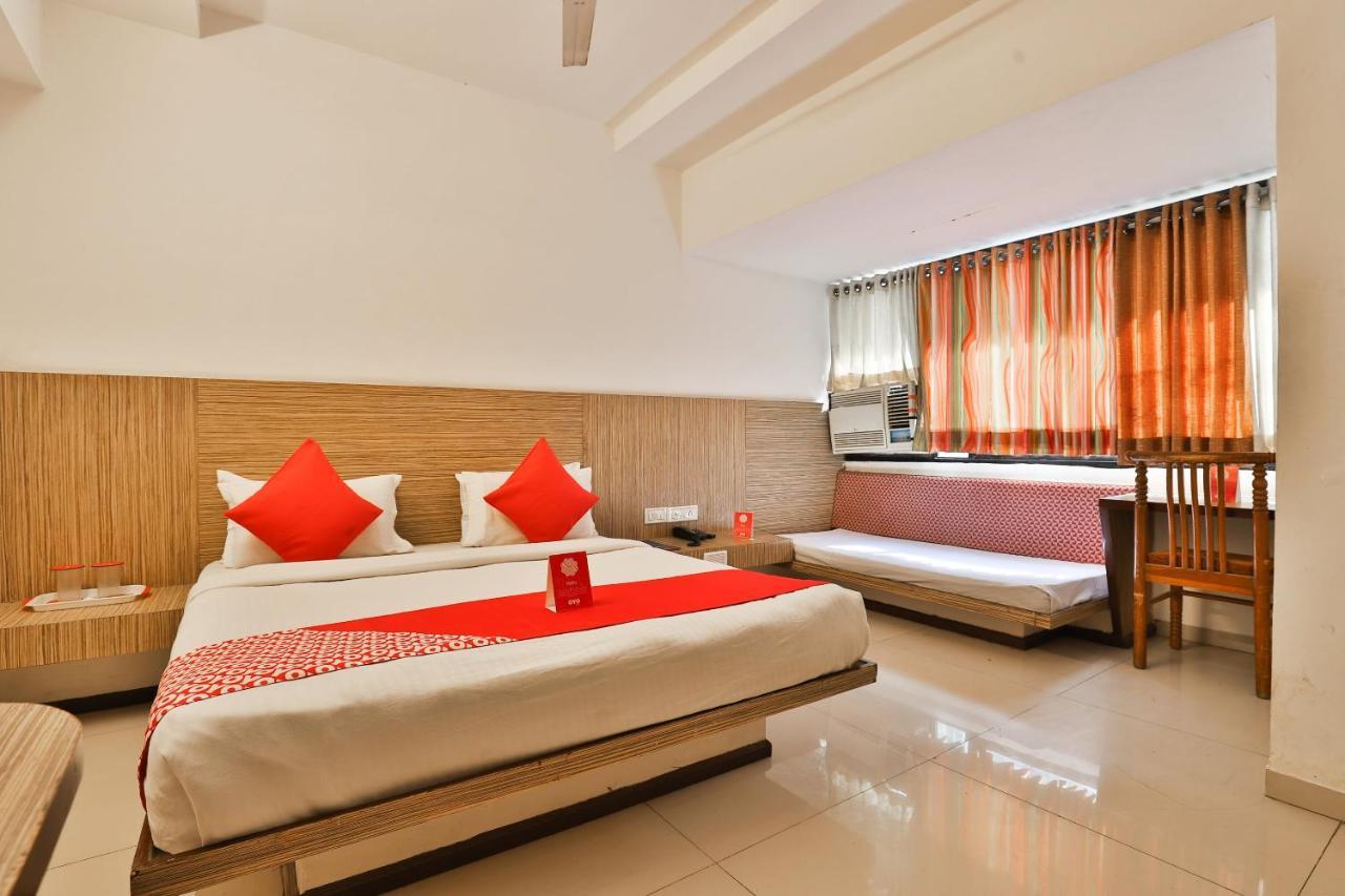 Oyo 8758 Hotel Swagatam Ahmedabad Exterior photo