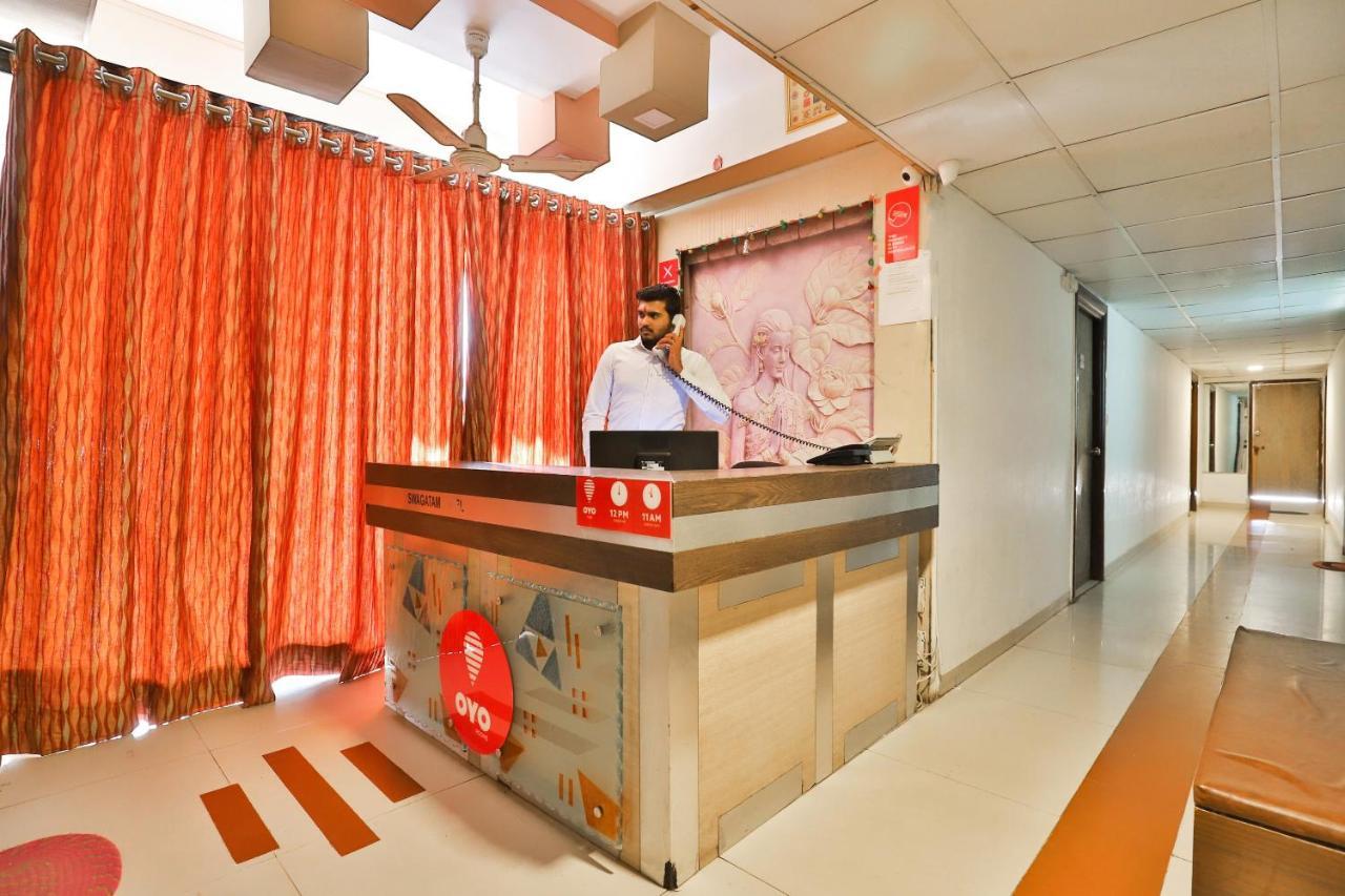 Oyo 8758 Hotel Swagatam Ahmedabad Exterior photo